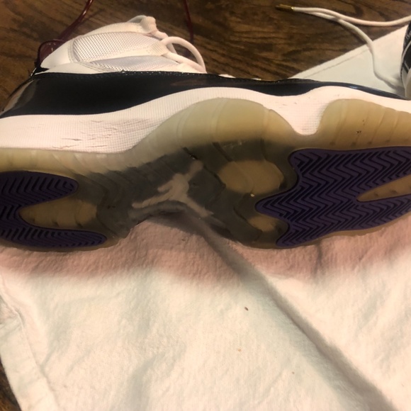Jordan 11s Retro - Size 9.